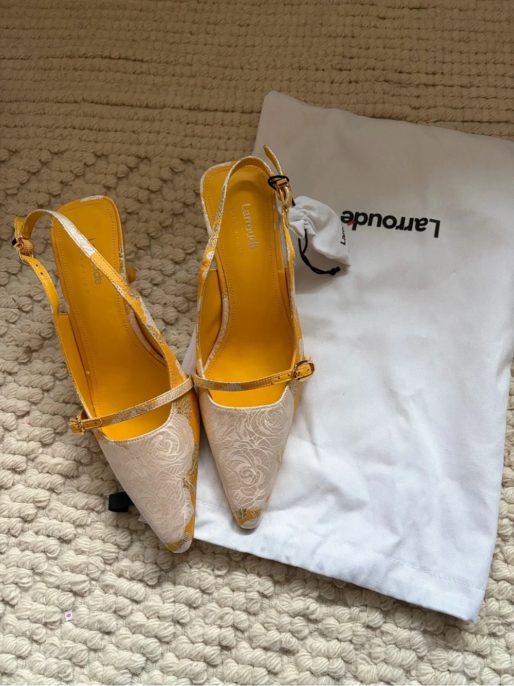Yellow Larroude Ines Pump Lace Pointed Slingback - Picture 2 of 4